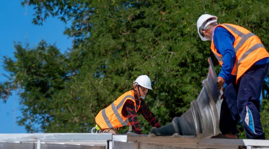 Expert flood damage restoration services in Hartsburg, MO